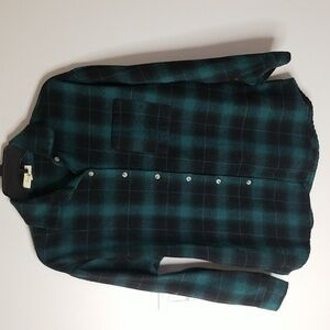 Womens love notes Flannel button down shirt 3/4 sleeves